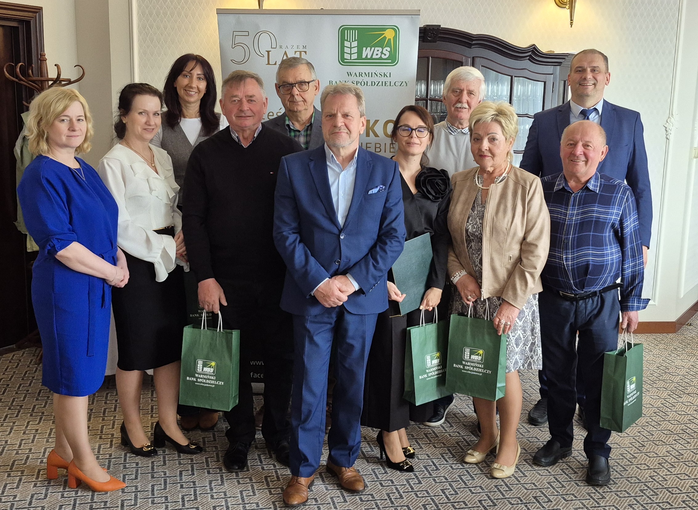 Uczestnicy ostatniego spotkania Rady Nadzorczej Warmińskiego Banku Spółdzielczego